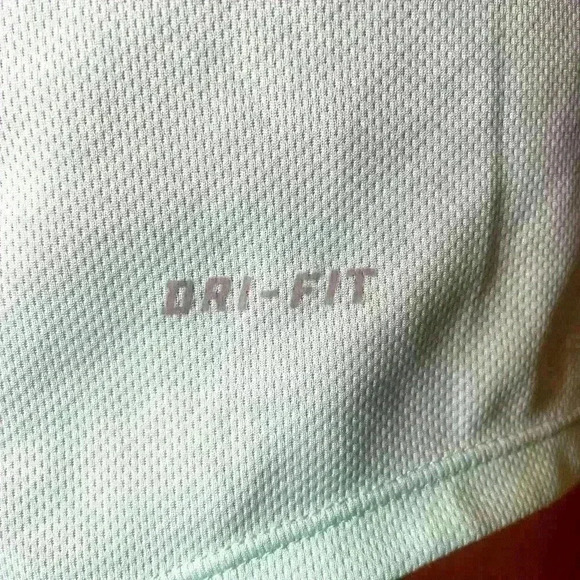 Nike Dri-FIT Mint Green  Running Tank Top - Picture 4 of 5